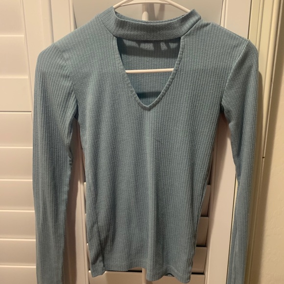 Top - Picture 1 of 1